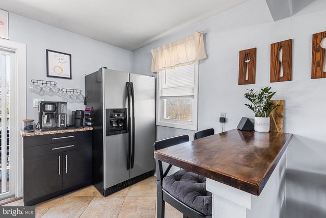 106 BARREN RD, Newtown Square, PA 19073