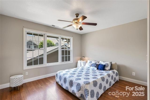 29 Rotunda Circle, Asheville, NC 28806