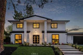 24208 Hatteras, Woodland Hills, CA 91367