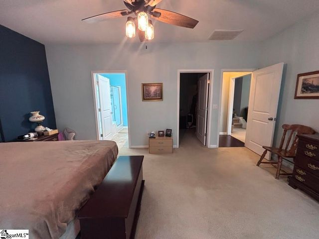 565 Goldstone Lane, Boiling Springs, SC 29316