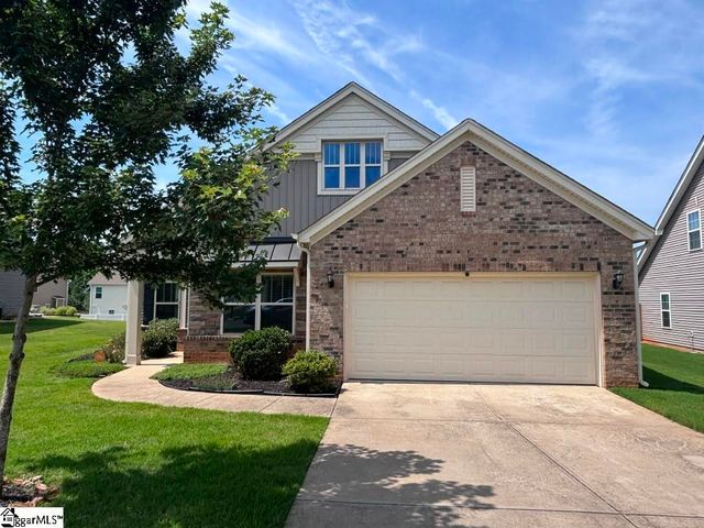 565 Goldstone Lane, Boiling Springs, SC 29316