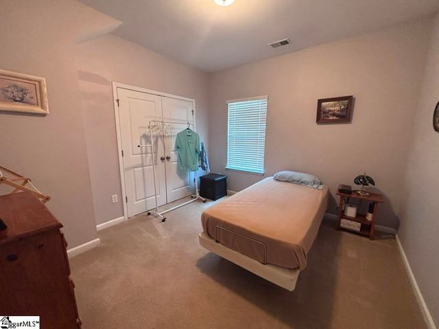 565 Goldstone Lane, Boiling Springs, SC 29316