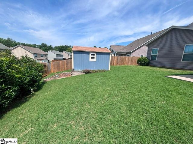 565 Goldstone Lane, Boiling Springs, SC 29316