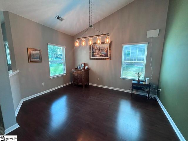 565 Goldstone Lane, Boiling Springs, SC 29316