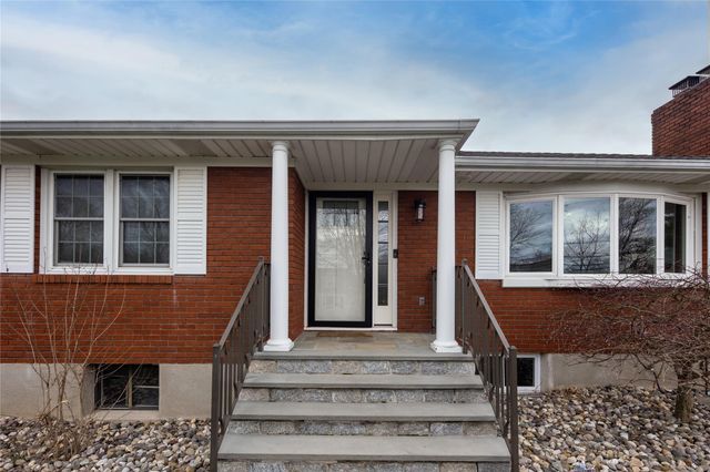 2820 Sarles Drive, Yorktown Heights, NY 10598