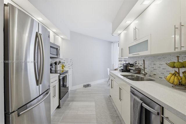 16485 Collins Ave 1034, Sunny Isles Beach, FL 33160