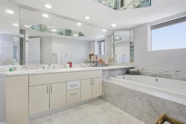 16485 Collins Ave 1034, Sunny Isles Beach, FL 33160