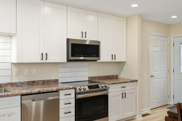 7538 Snake Hollow Road, Sneedville, TN 37869