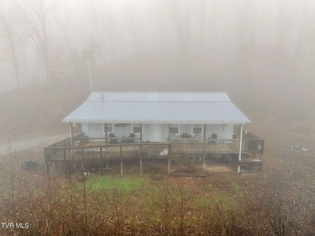 7538 Snake Hollow Road, Sneedville, TN 37869