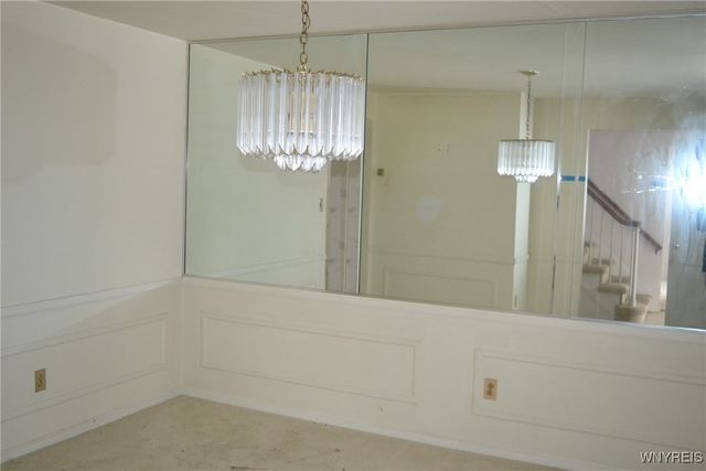 18 Ava Lane, Amherst, NY 14221