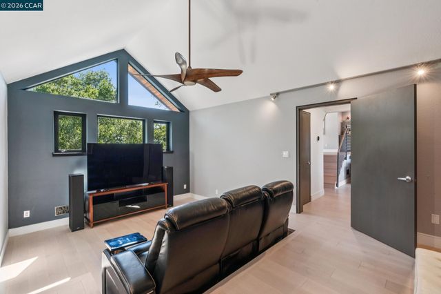 321 Castle Crest Rd, Alamo, CA 94507