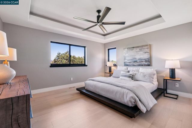 321 Castle Crest Rd, Alamo, CA 94507
