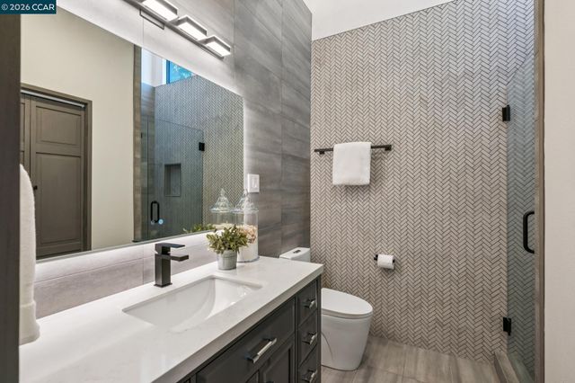 321 Castle Crest Rd, Alamo, CA 94507