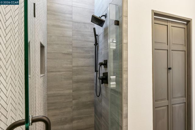 321 Castle Crest Rd, Alamo, CA 94507