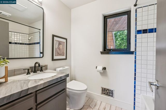 321 Castle Crest Rd, Alamo, CA 94507