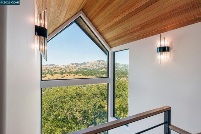 321 Castle Crest Rd, Alamo, CA 94507