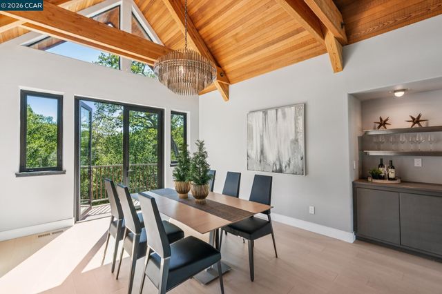 321 Castle Crest Rd, Alamo, CA 94507