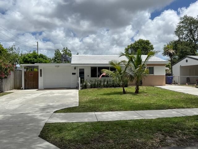 6781 Charleston Street, Hollywood, FL 33024