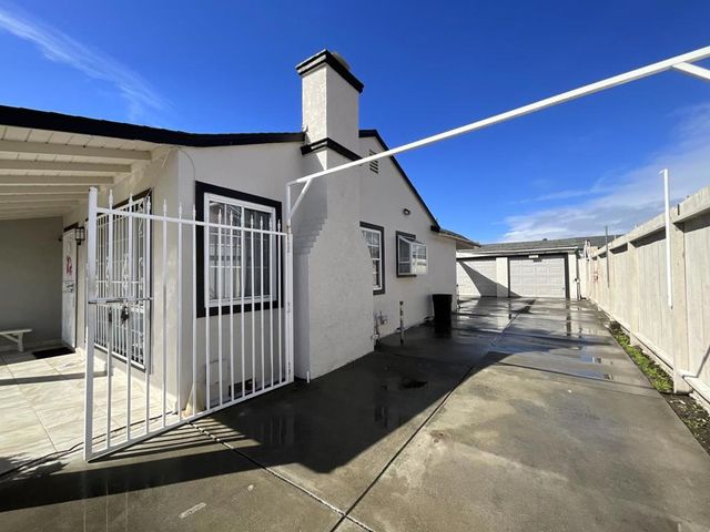 3221 E Hills Drive, San Jose, CA 95127