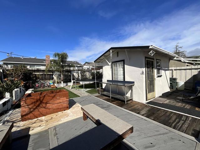 3221 E Hills Drive, San Jose, CA 95127