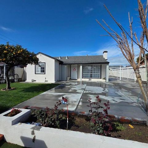 3221 E Hills Drive, San Jose, CA 95127