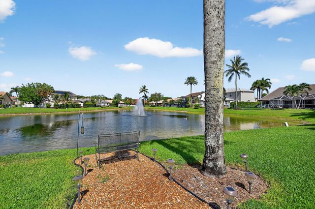 3765 Cypress Lake Drive, Lake Worth, FL 33467