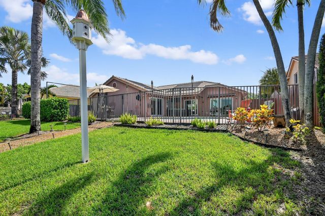 3765 Cypress Lake Drive, Lake Worth, FL 33467