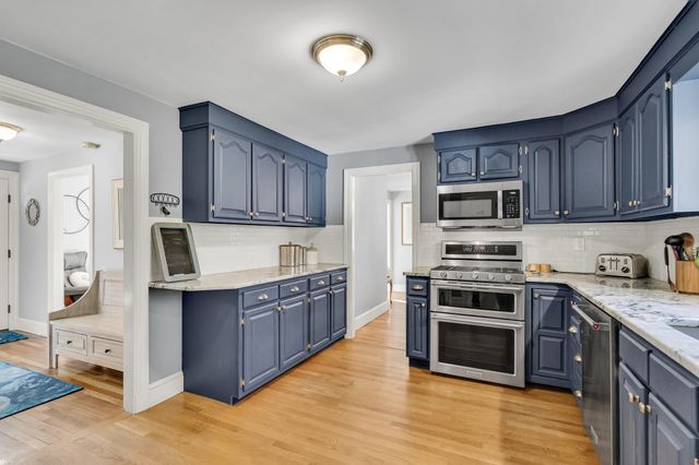 231 Prospect St, Norwood, MA 02062