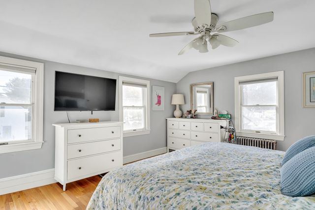 231 Prospect St, Norwood, MA 02062