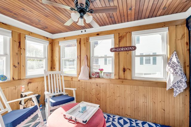 231 Prospect St, Norwood, MA 02062
