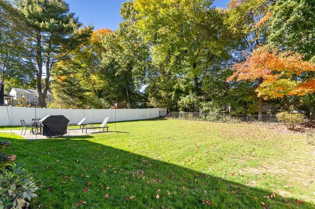231 Prospect St, Norwood, MA 02062