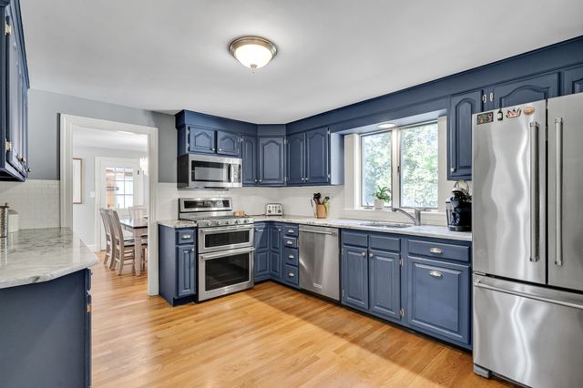 231 Prospect St, Norwood, MA 02062