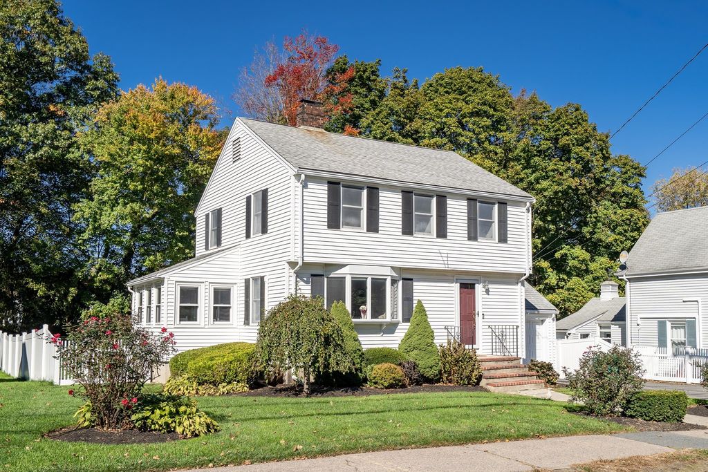 231 Prospect St, Norwood, MA 02062