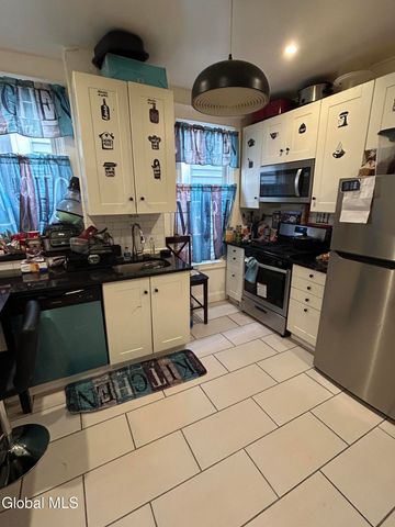 59 Dana Avenue, Albany, NY 12208