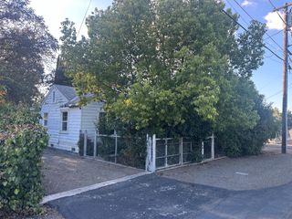 833 S Sinclair Ave, Stockton, CA 95215