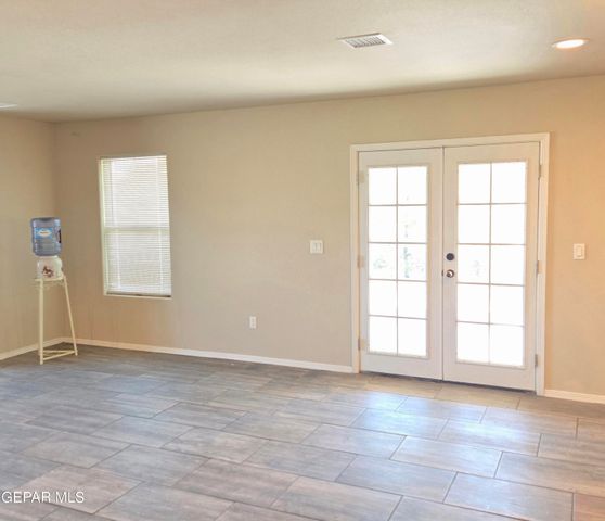 11442 ANAHEIM Lane, Socorro, TX 79927