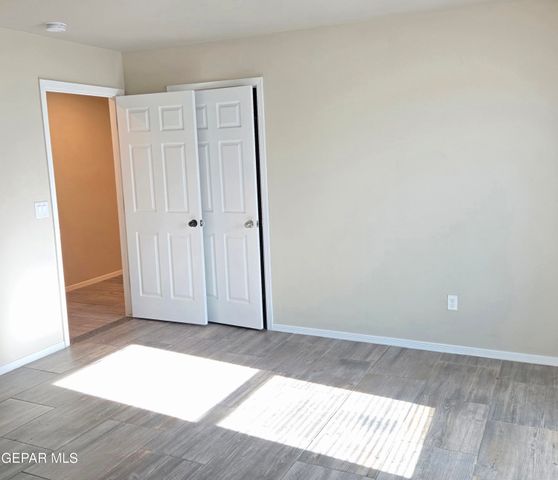 11442 ANAHEIM Lane, Socorro, TX 79927