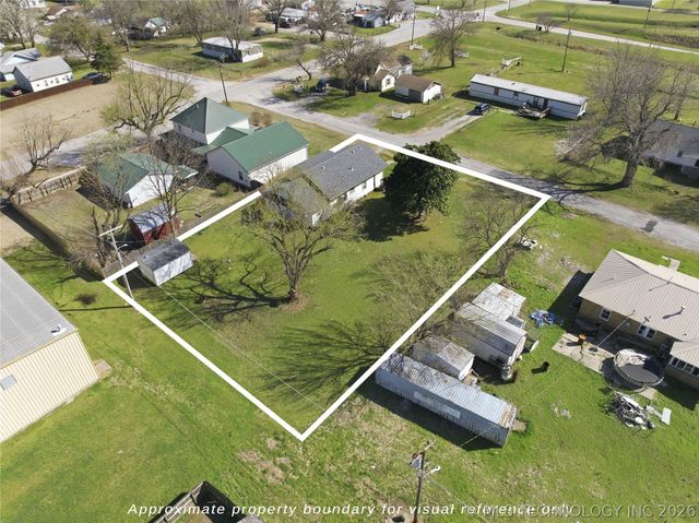 307 E 3rd Street, Beggs, OK 74421