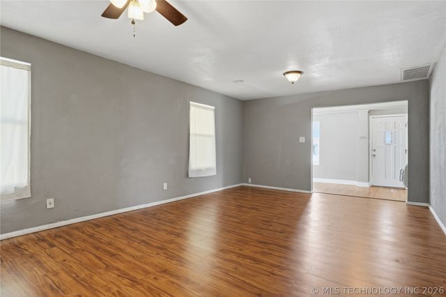 307 E 3rd Street, Beggs, OK 74421