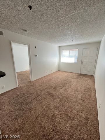 1381 East University Avenue 304, Las Vegas, NV 89119