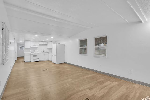 3087 S HOMECREST ST, West Valley City, UT 84119