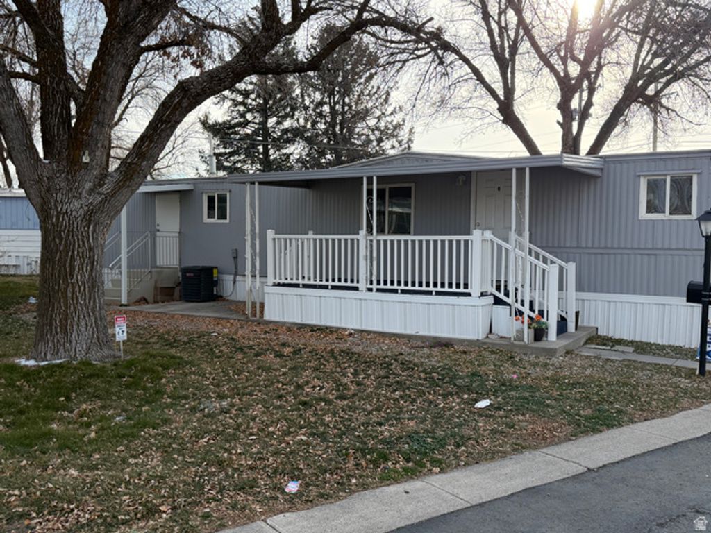 3087 S HOMECREST ST, West Valley City, UT 84119