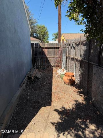 8847 Lindley Avenue, Northridge, CA 91325