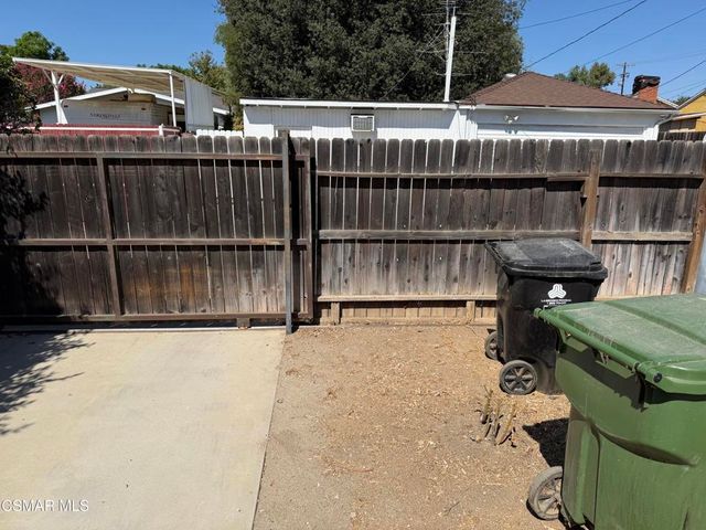 8847 Lindley Avenue, Northridge, CA 91325