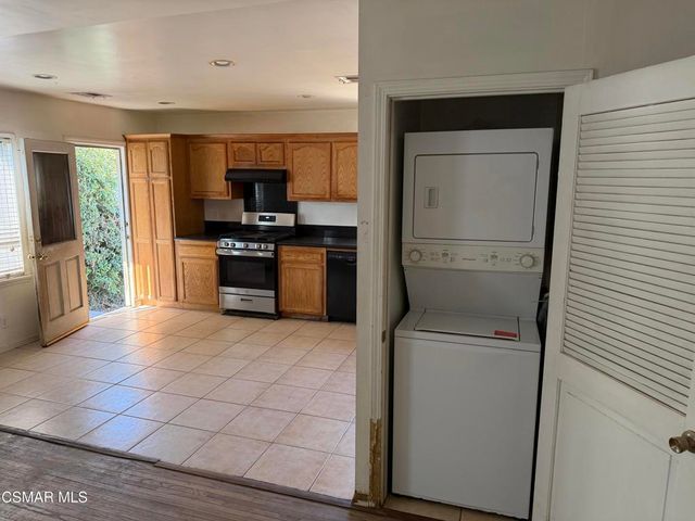 8847 Lindley Avenue, Northridge, CA 91325