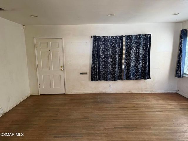 8847 Lindley Avenue, Northridge, CA 91325