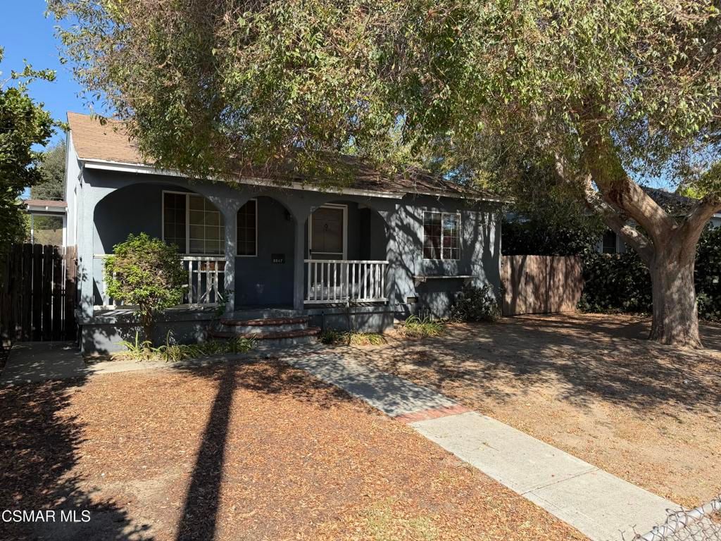 8847 Lindley Avenue, Northridge, CA 91325