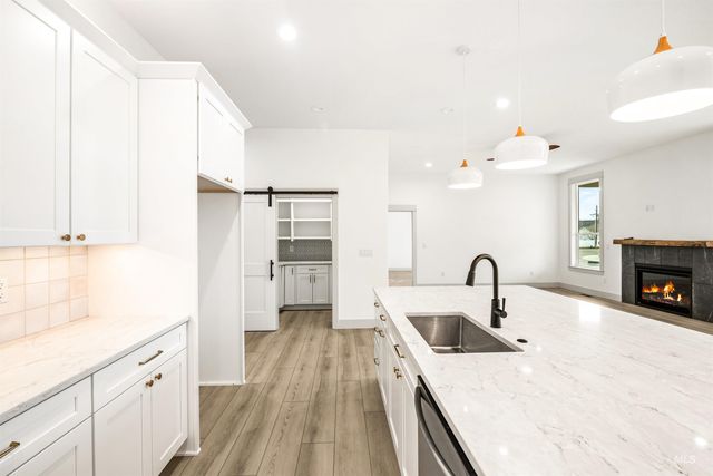 442 E Elaine Ct, Nampa, ID 83686