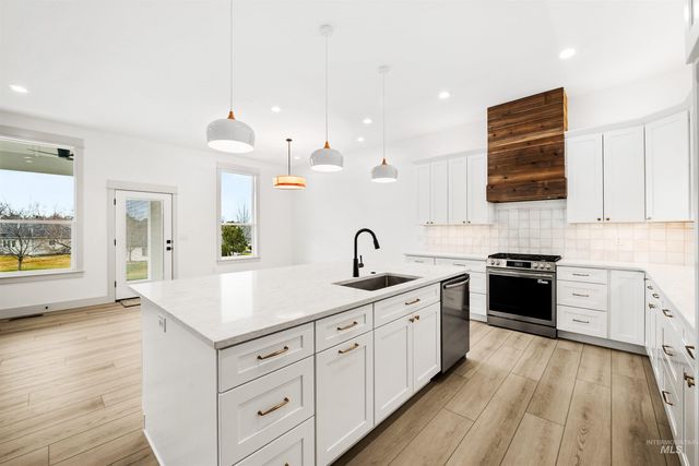 442 E Elaine Ct, Nampa, ID 83686