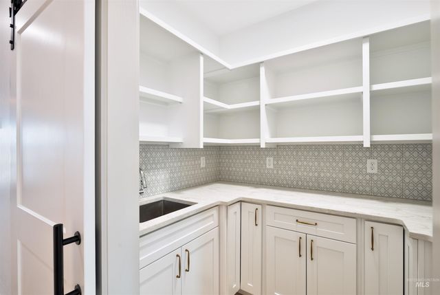 442 E Elaine Ct, Nampa, ID 83686